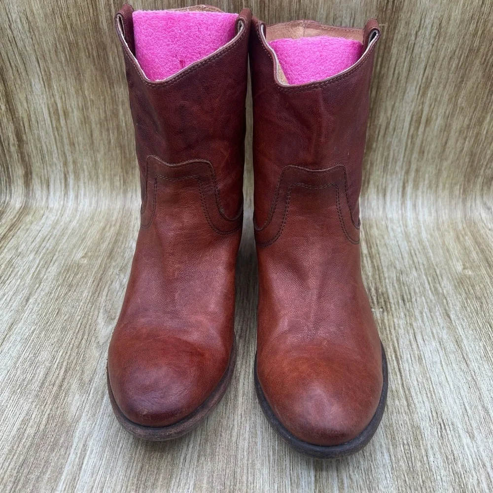 Frye Carson Tab Short Western Boots Women's Size 10 Cognac Brown Leather 76461